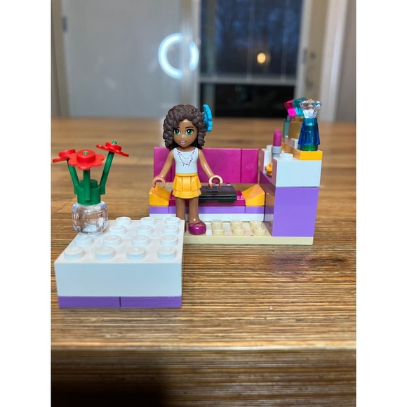 Lego Friends Andrea's Bedroom 41009 Retired Collectible - Picture 4 of 7